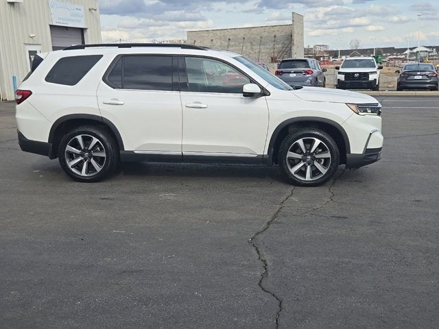 2023 Honda Pilot Elite
