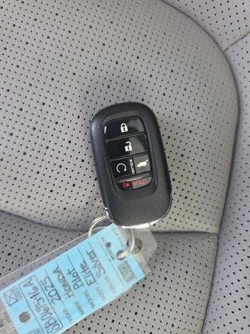 2025 Honda Pilot Elite