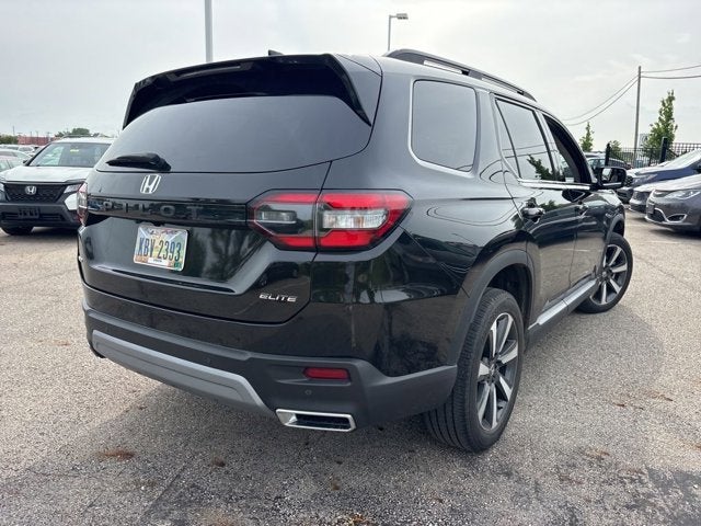 2023 Honda Pilot Elite