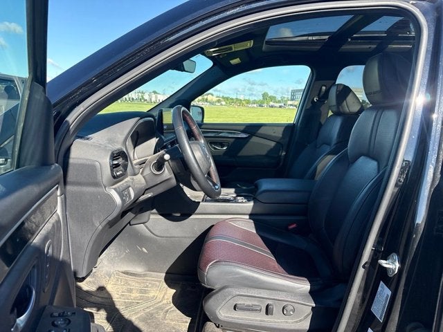 2025 Honda Pilot Black Edition