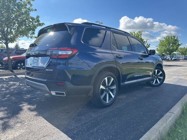 2025 Honda Pilot Touring