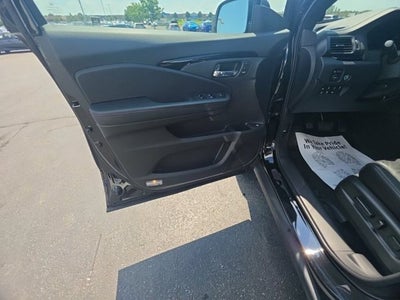 2025 Honda Ridgeline Black Edition