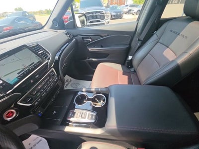 2025 Honda Ridgeline Black Edition