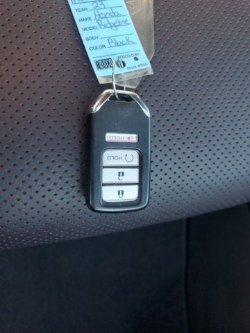 2023 Honda Ridgeline Black Edition