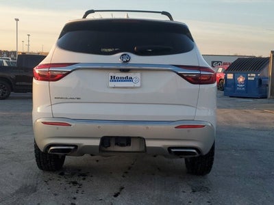 2020 Buick Enclave Essence