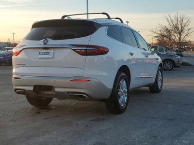 2020 Buick Enclave Essence