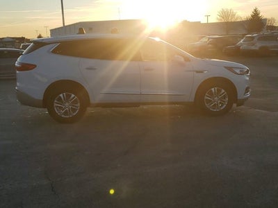 2020 Buick Enclave Essence