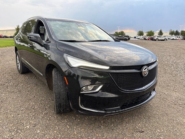 2024 Buick Enclave Essence