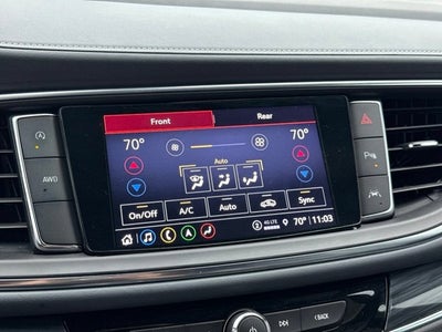 2024 Buick Enclave Essence