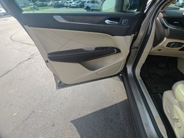 2017 Lincoln MKC Reserve