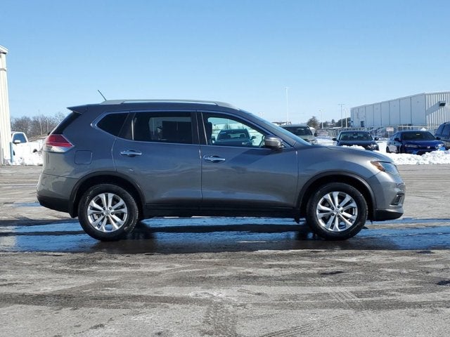 2015 Nissan Rogue SV