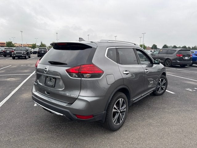 2017 Nissan Rogue SL