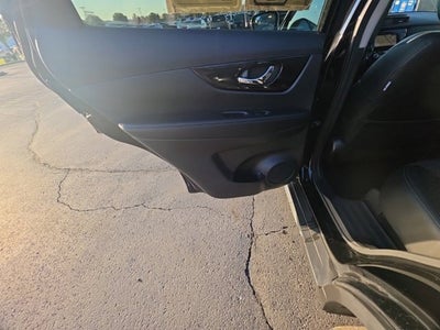 2020 Nissan Rogue SL