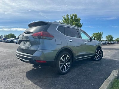 2020 Nissan Rogue SL