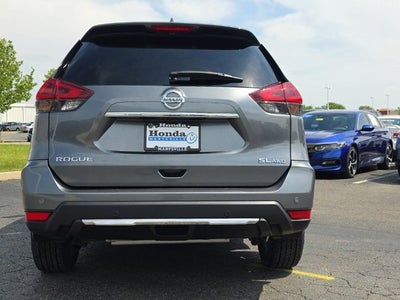 2020 Nissan Rogue SL