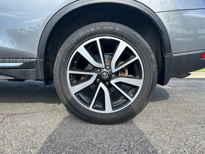 2020 Nissan Rogue SL
