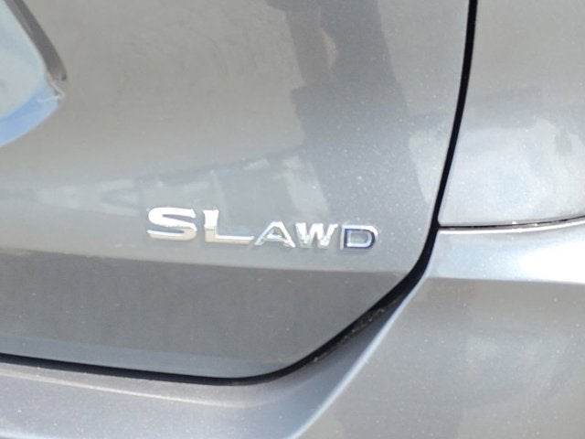 2020 Nissan Rogue SL