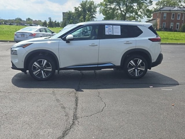 2023 Nissan Rogue SL