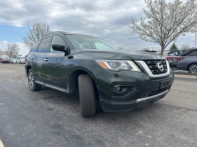 2019 Nissan Pathfinder SV