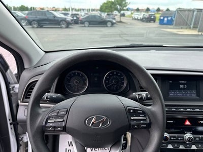 2020 Hyundai Elantra SE