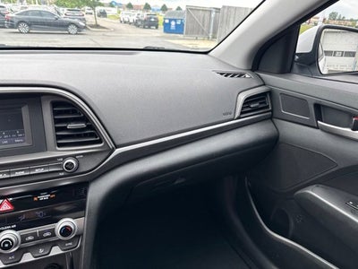 2020 Hyundai Elantra SE