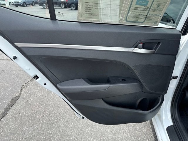 2020 Hyundai Elantra SE