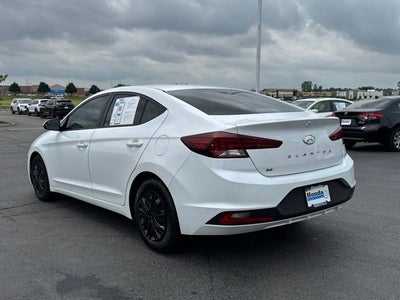 2020 Hyundai Elantra SE