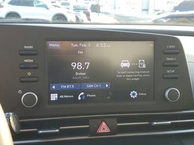 2022 Hyundai Elantra SEL