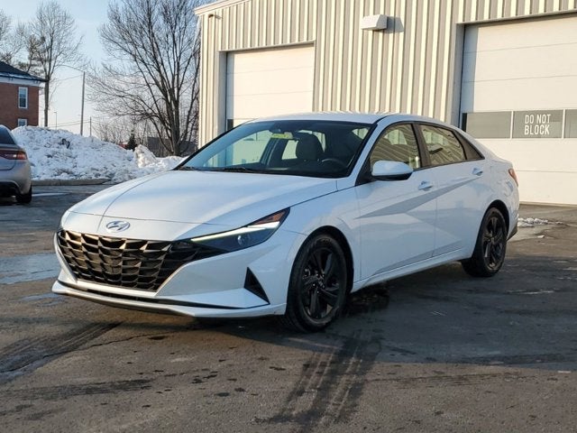 2022 Hyundai Elantra SEL