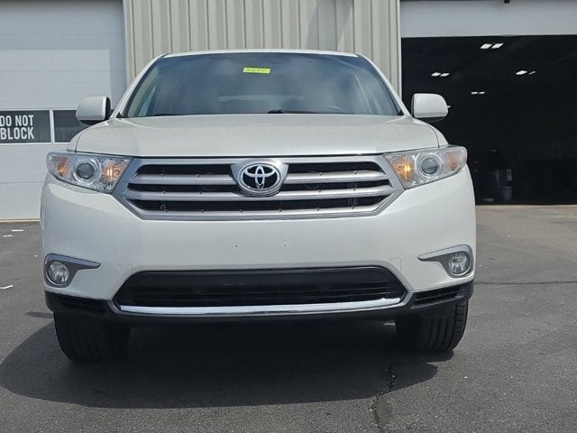 2013 Toyota Highlander SE