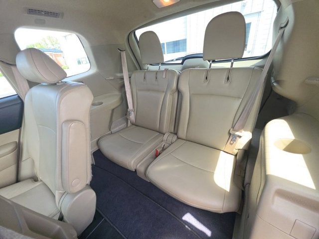 2013 Toyota Highlander SE