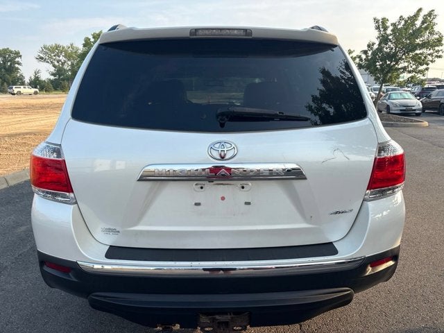 2013 Toyota Highlander SE