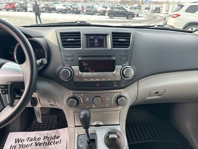 2011 Toyota Highlander Base