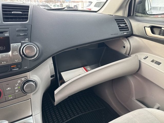 2011 Toyota Highlander Base