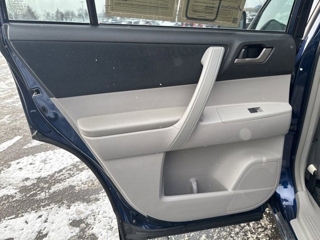 2011 Toyota Highlander Base