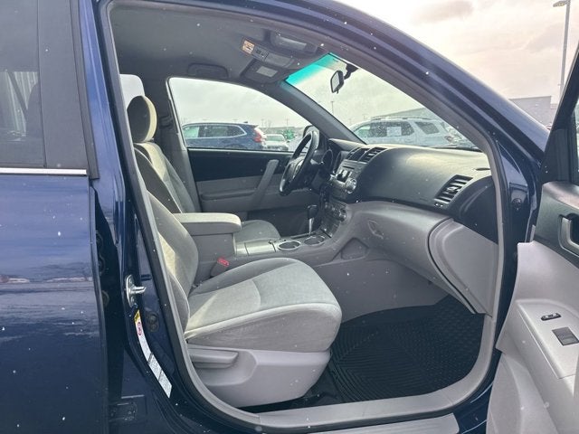 2011 Toyota Highlander Base