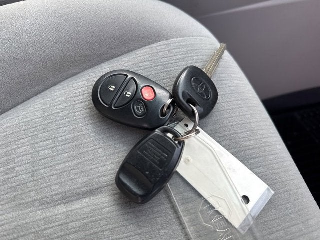 2011 Toyota Highlander Base