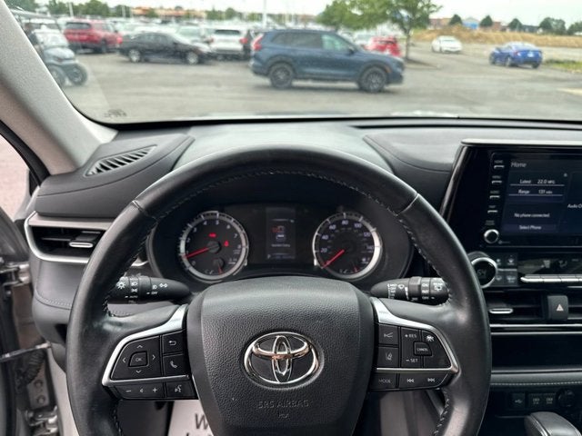 2021 Toyota Highlander LE