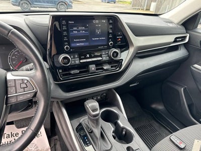 2021 Toyota Highlander LE