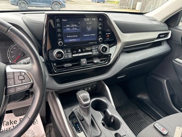 2021 Toyota Highlander LE