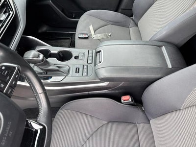 2021 Toyota Highlander LE