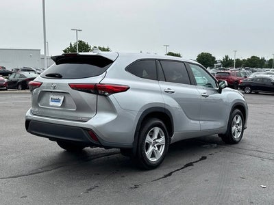 2021 Toyota Highlander LE