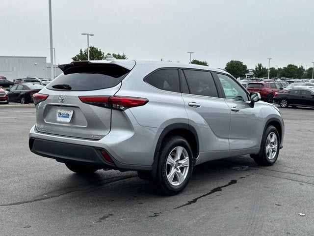 2021 Toyota Highlander LE