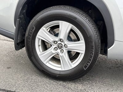 2021 Toyota Highlander LE
