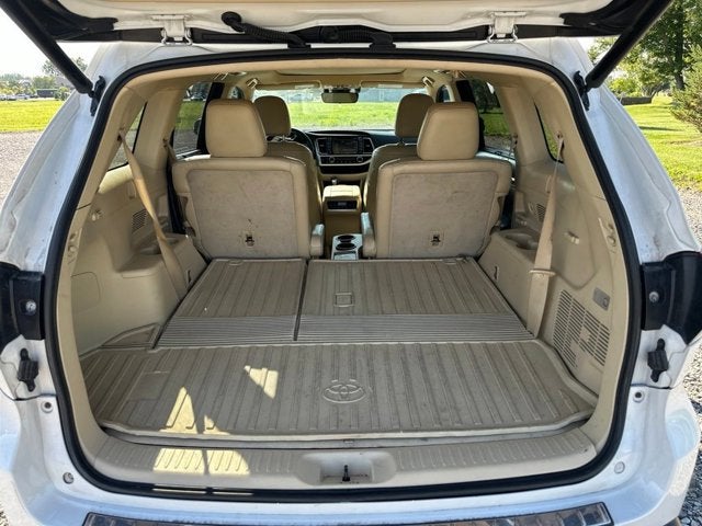 2019 Toyota Highlander Hybrid Limited Platinum