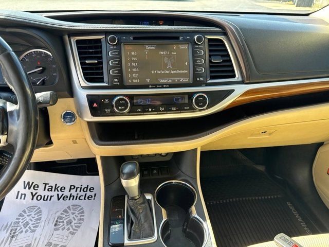 2019 Toyota Highlander Hybrid Limited Platinum