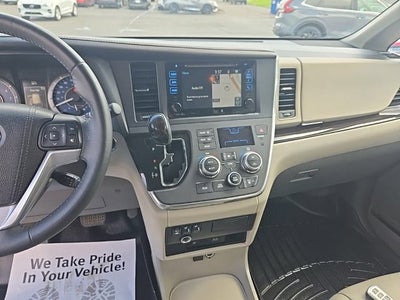 2016 Toyota Sienna XLE Premium