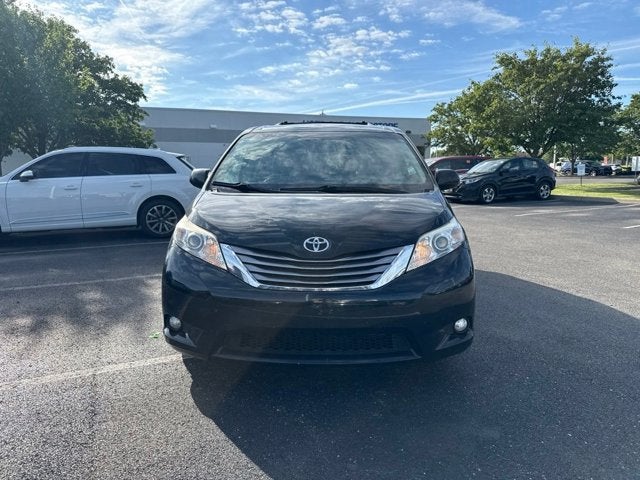 2016 Toyota Sienna XLE Premium