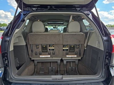 2016 Toyota Sienna XLE Premium