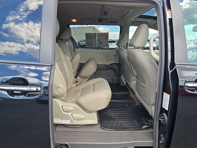 2016 Toyota Sienna XLE Premium